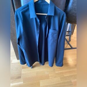 Lululemon large long sleeve shirt